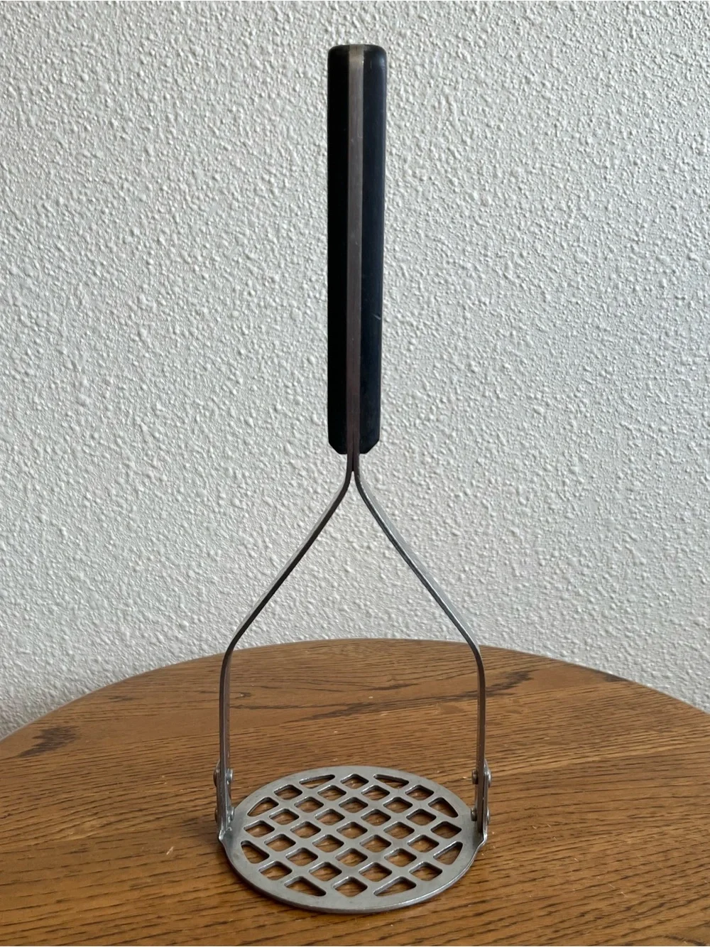 Vintage Ecko Flint Arrowhead Potato Masher